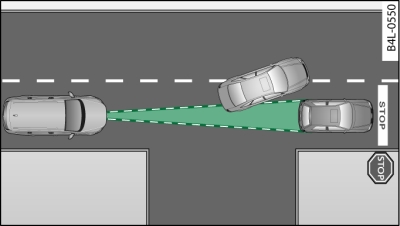 Vehículo que se sale de su carril y vehículo parado